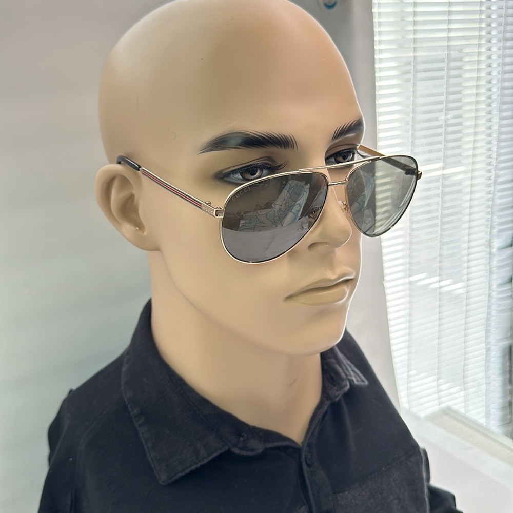 New Authentic Gucci GG0137S 002 61 Sunglasses